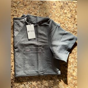 Figs Two Pocket Leon Scrub Top